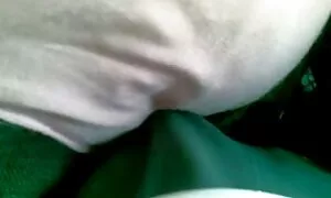 Nuori nainen yritti nähdä meidät yhdessä. finnish porn tube