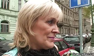 Lääkäri turmelee suomi porn video koomikon.