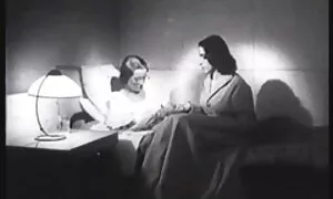 Kauniita tyttöjä ja suomi seksi videot nauttia niistä sukat huoneeseen.