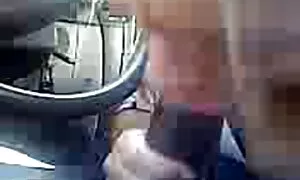 Hän suomi julkkis porno on vesimaailman kuningas, kirosi tyttärensä.